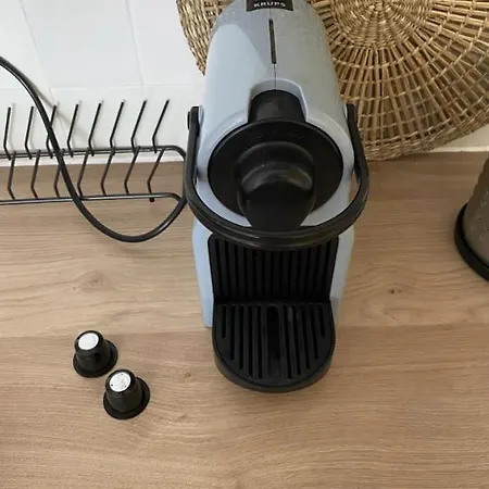 Terrasse&parking Gratuit En Appartement Nîmes