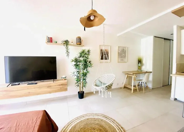 شقة Terrasse & Parking Gratuit En