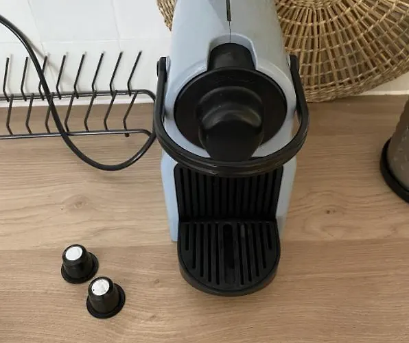 Terrasse & Parking Gratuit En شقة نيم