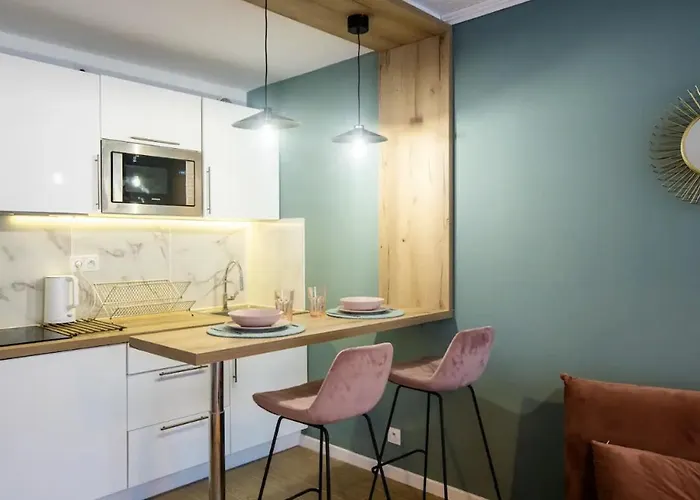 Terrasse & Parking Gratuit En * نيم